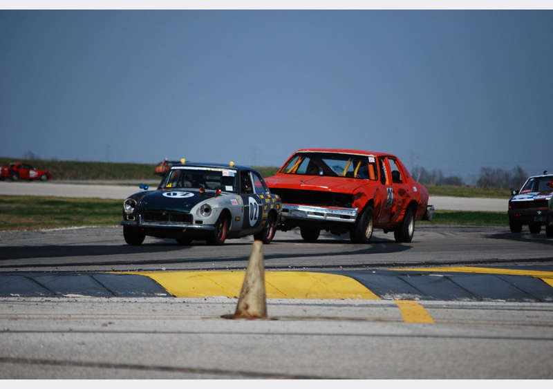 Illustration for article titled Four Hours Into The Texas Gator-O-Rama 24 Hours Of LeMons, Corolla FX16 In The Lead!